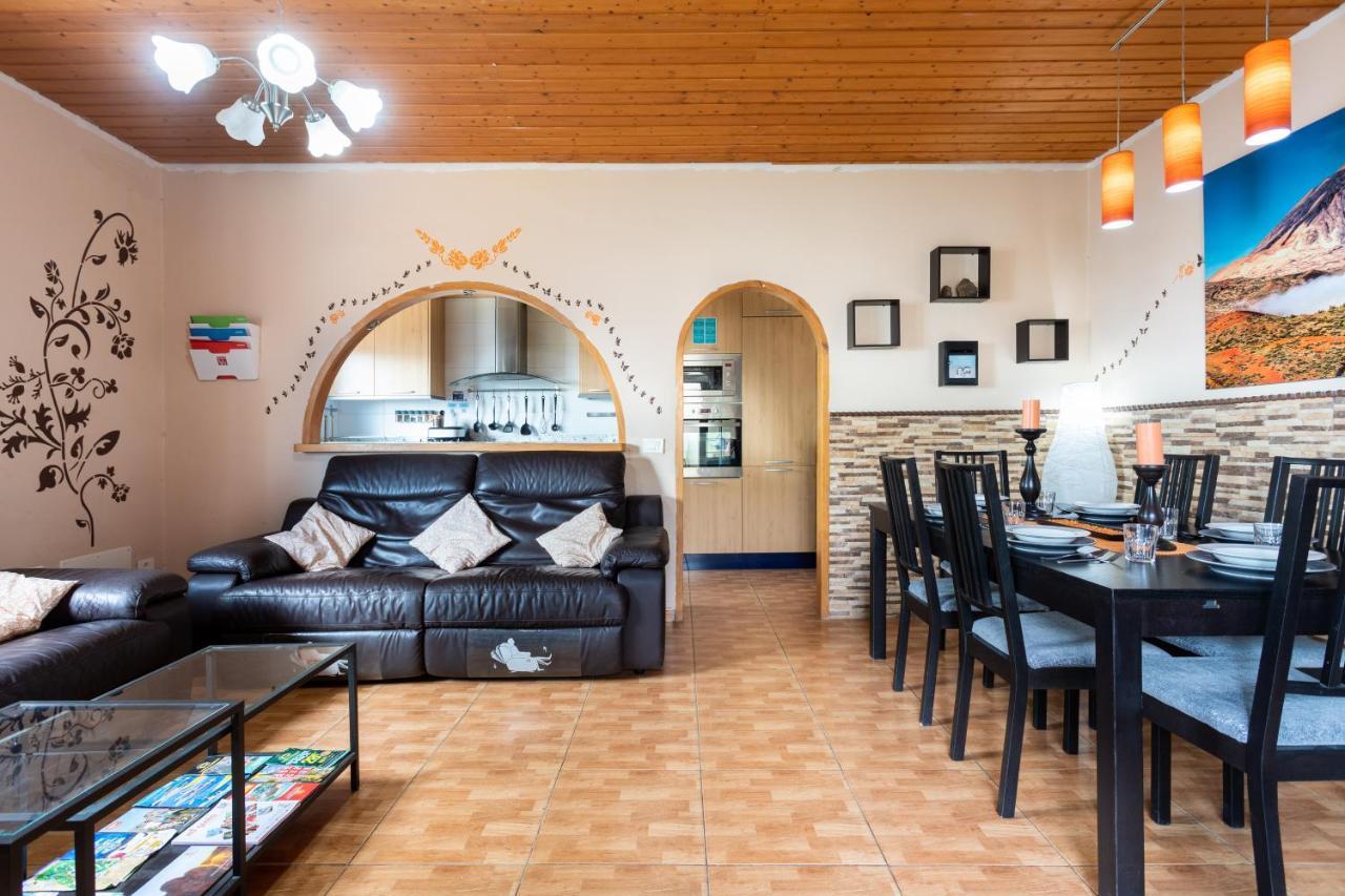 Villa Blanca Tenerife - Private Rooms - Terrace And Bbq, 5 Minutes From The Beach And Airport San Isidro  Eksteriør bilde