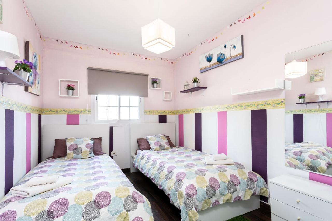 Villa Blanca Tenerife - Private Rooms - Terrace And Bbq, 5 Minutes From The Beach And Airport San Isidro  Eksteriør bilde