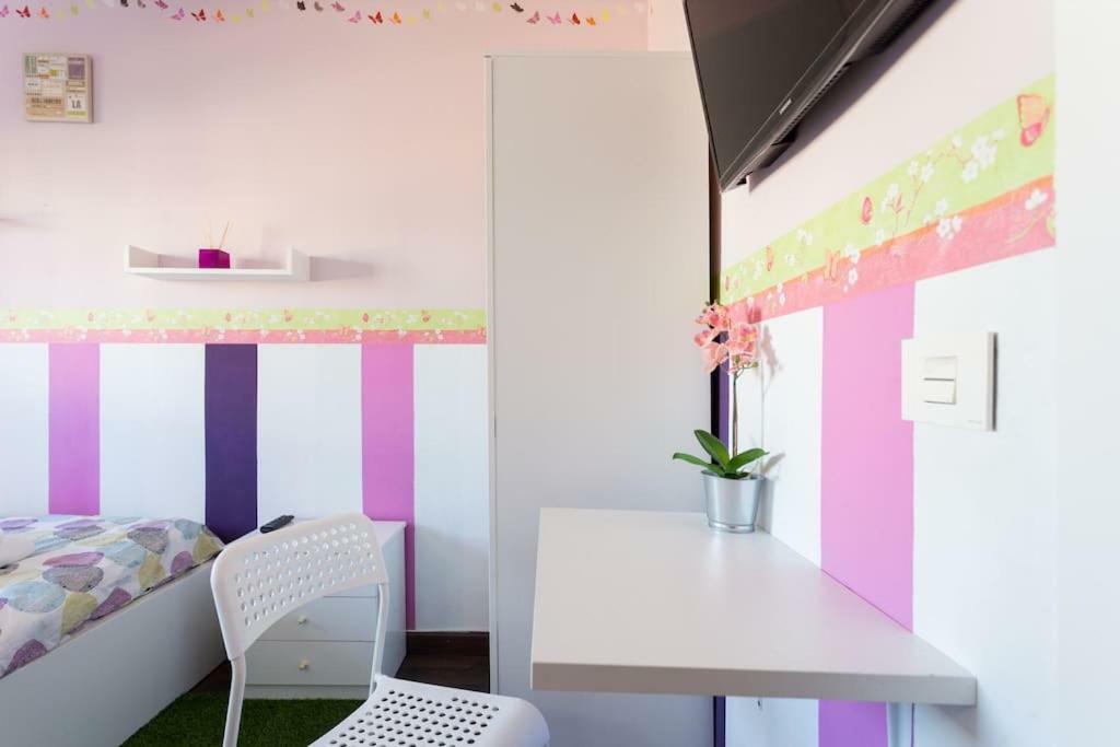 Villa Blanca Tenerife - Private Rooms - Terrace And Bbq, 5 Minutes From The Beach And Airport San Isidro  Eksteriør bilde