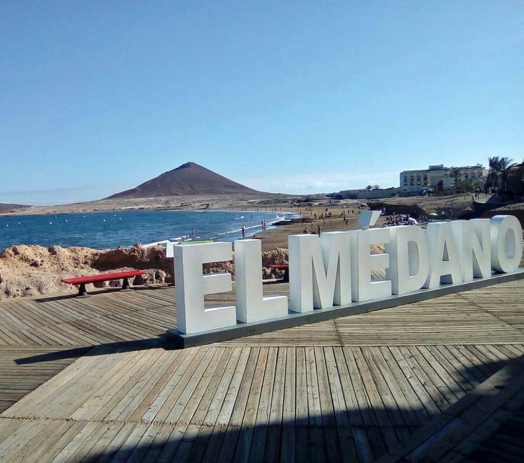 Villa Blanca Tenerife - Private Rooms - Terrace And Bbq, 5 Minutes From The Beach And Airport San Isidro  Eksteriør bilde